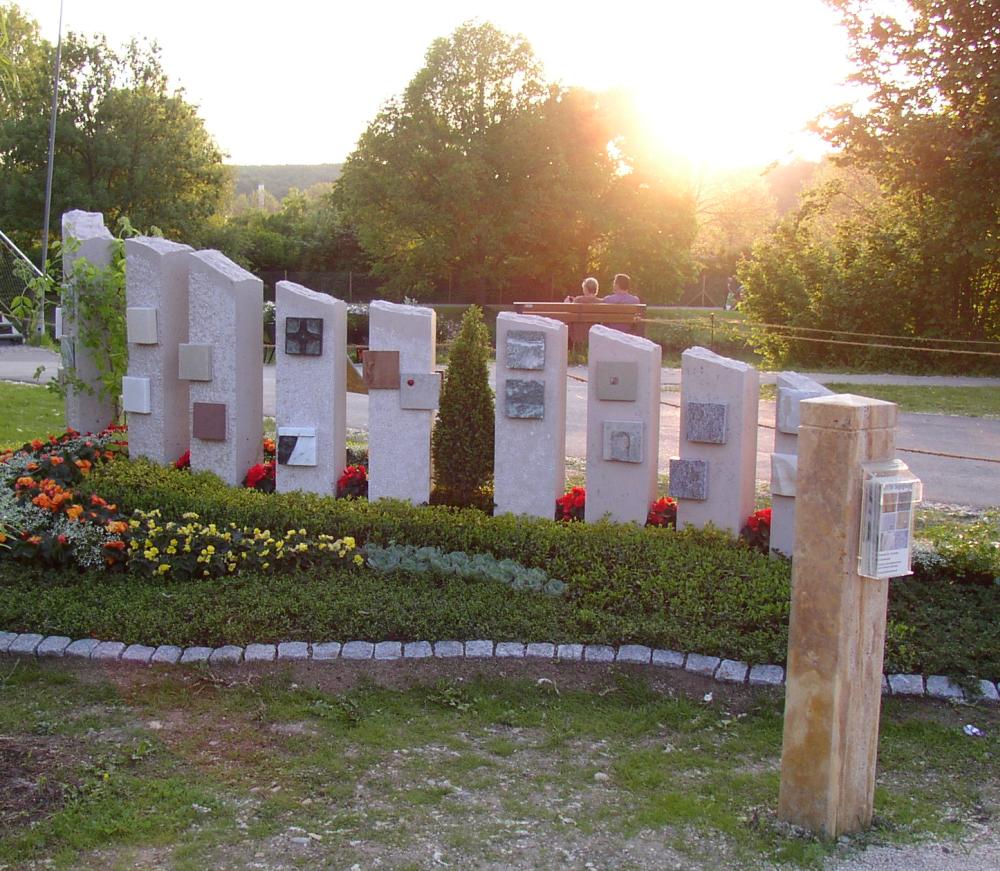 Ulrike Ströbele - Friedhofsgestaltung